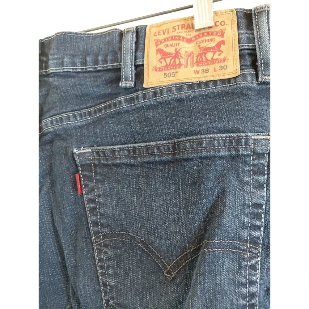 Mens Levi 505 Jeans 38 x 30 New Condition